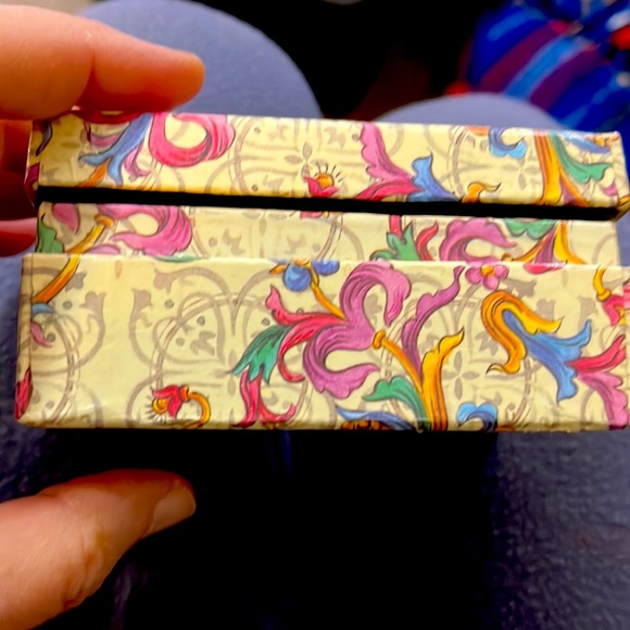 Vintage small jewelry or storage box with a lid and mirror. Macy’s. Collectible. - Picture 10 of 16